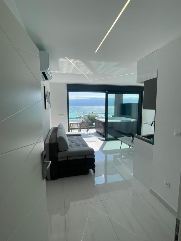Villa San Sebastian-Direct Sea View Baška Eksteriør bilde